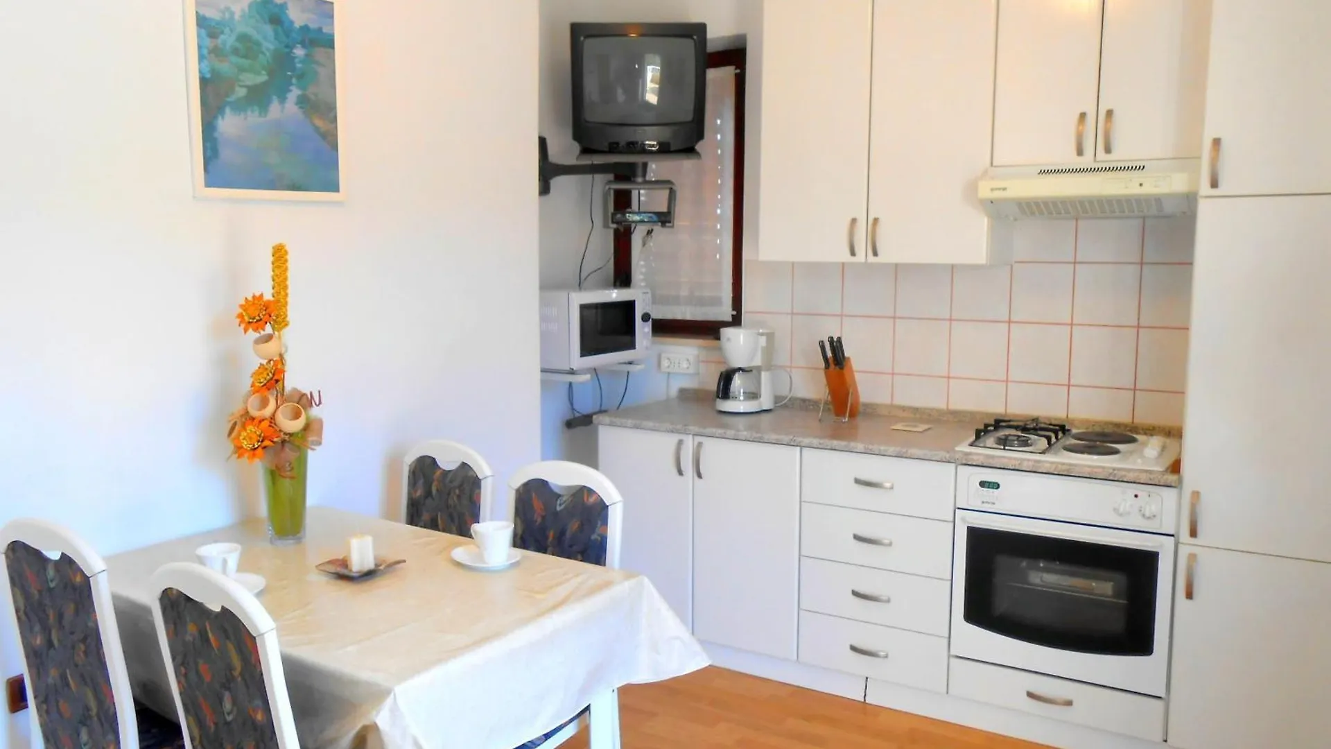 Villa Luma Apartments 拉宾
